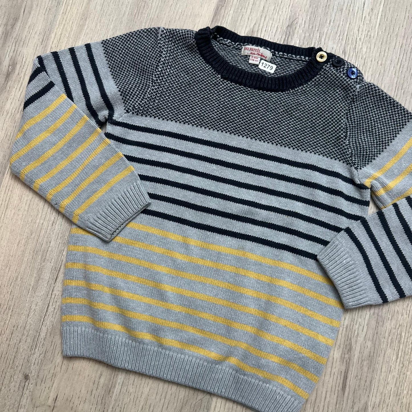 Pull Du Pareil au même : 6 ans