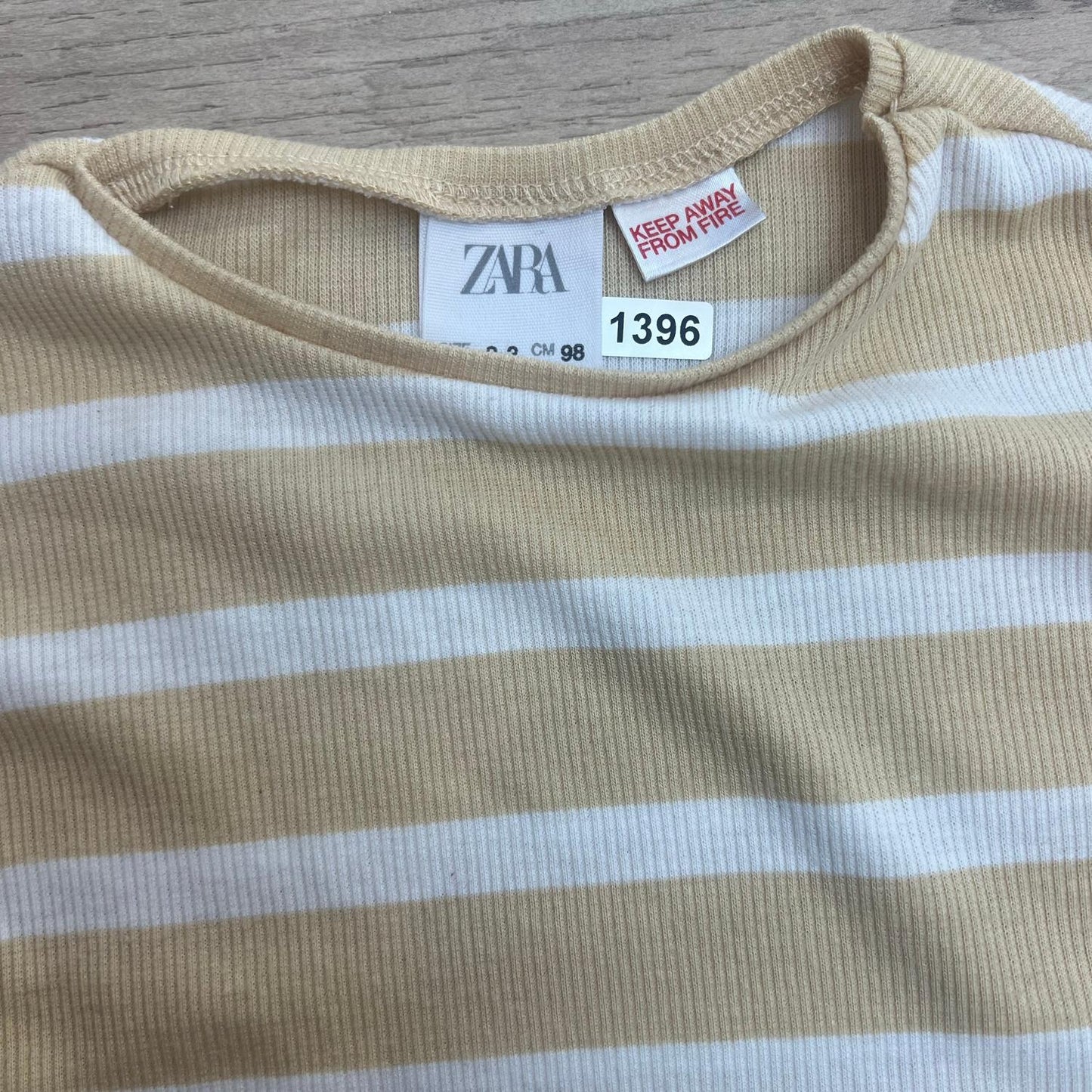 T-Shirt Zara : 36 mois