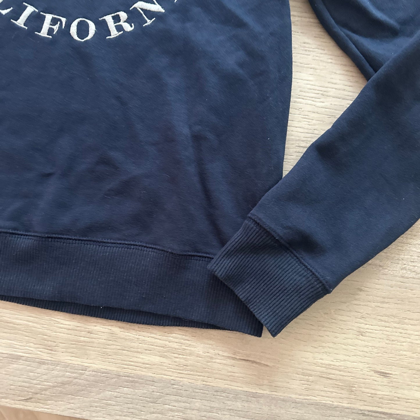 Pull Hollister : 14 ans