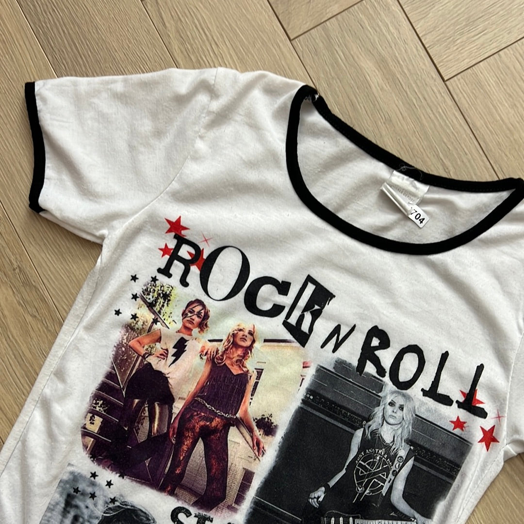 T-shirt rocknroll : 12 ans