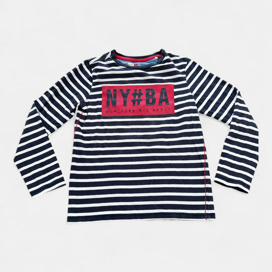 Pull fin We : 11 ans