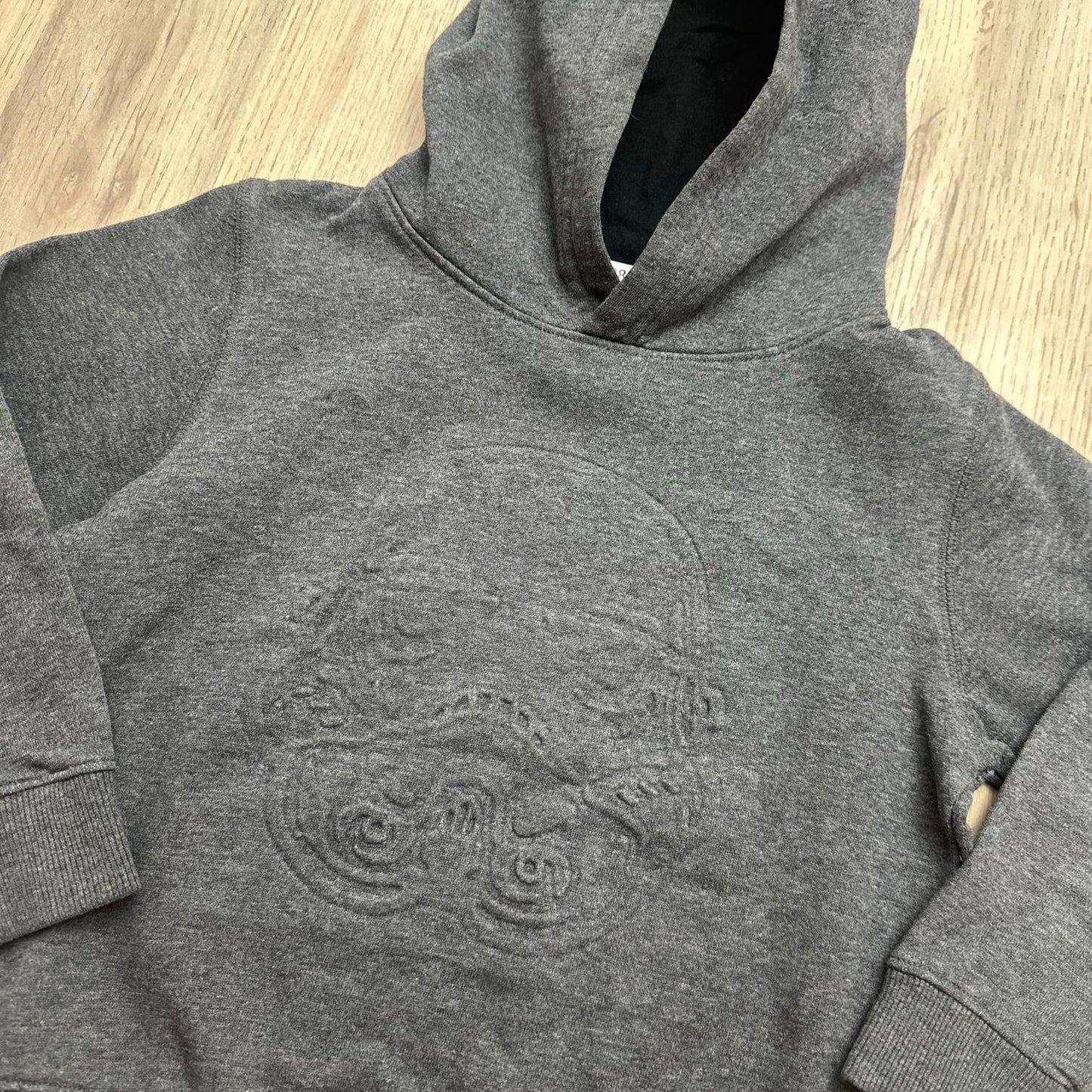 Pull star wars : 6 ans
