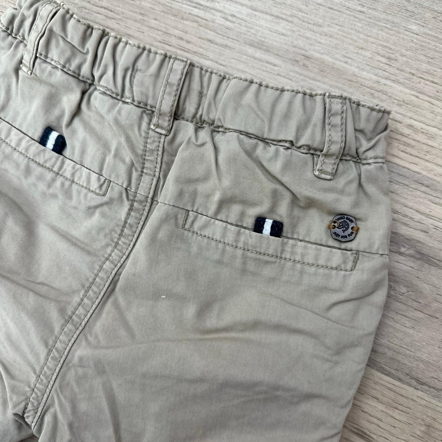 Short Mango : 24 mois