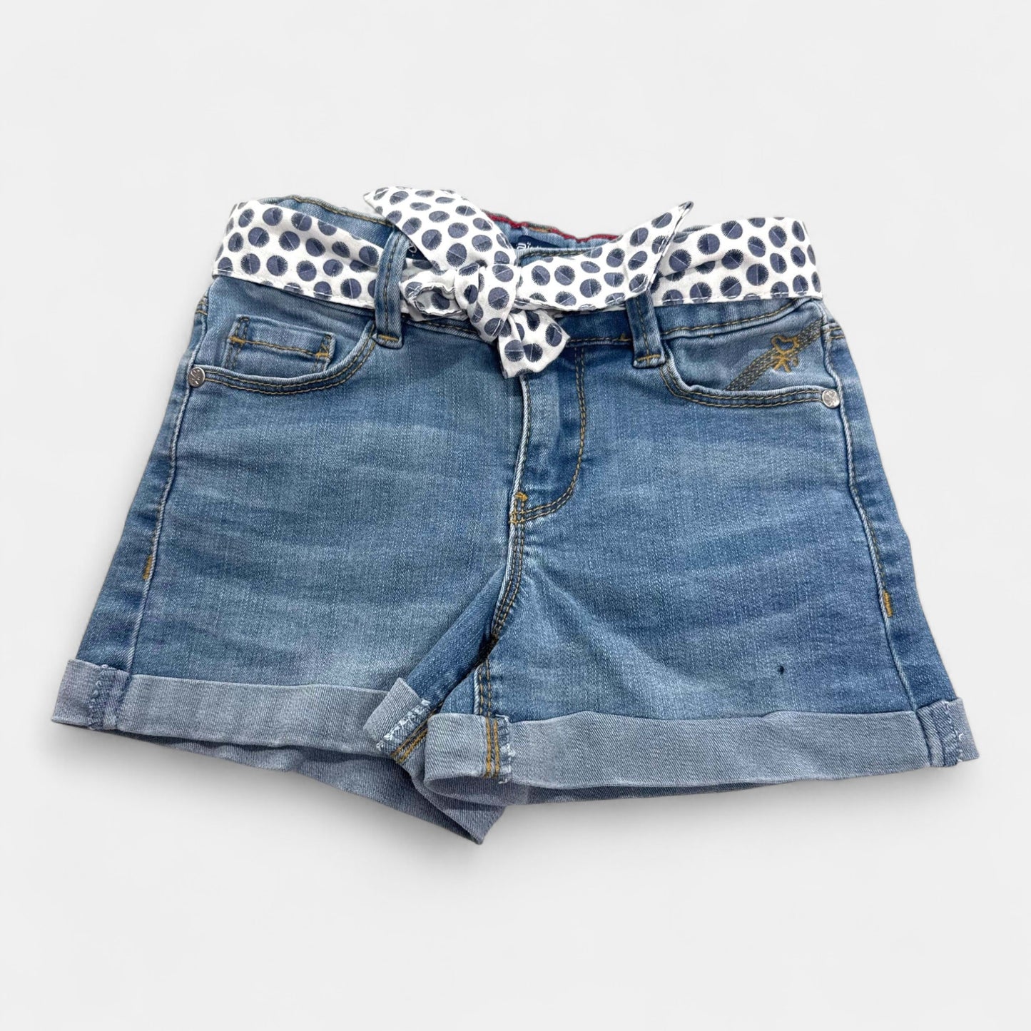 Short Okaïdi : 6 ans