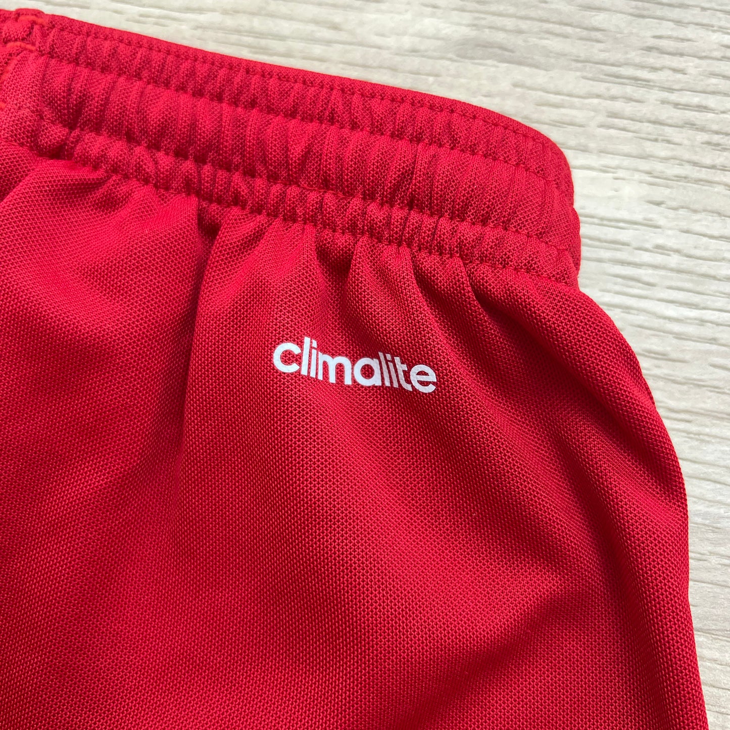 Short Adidas : 5 ans