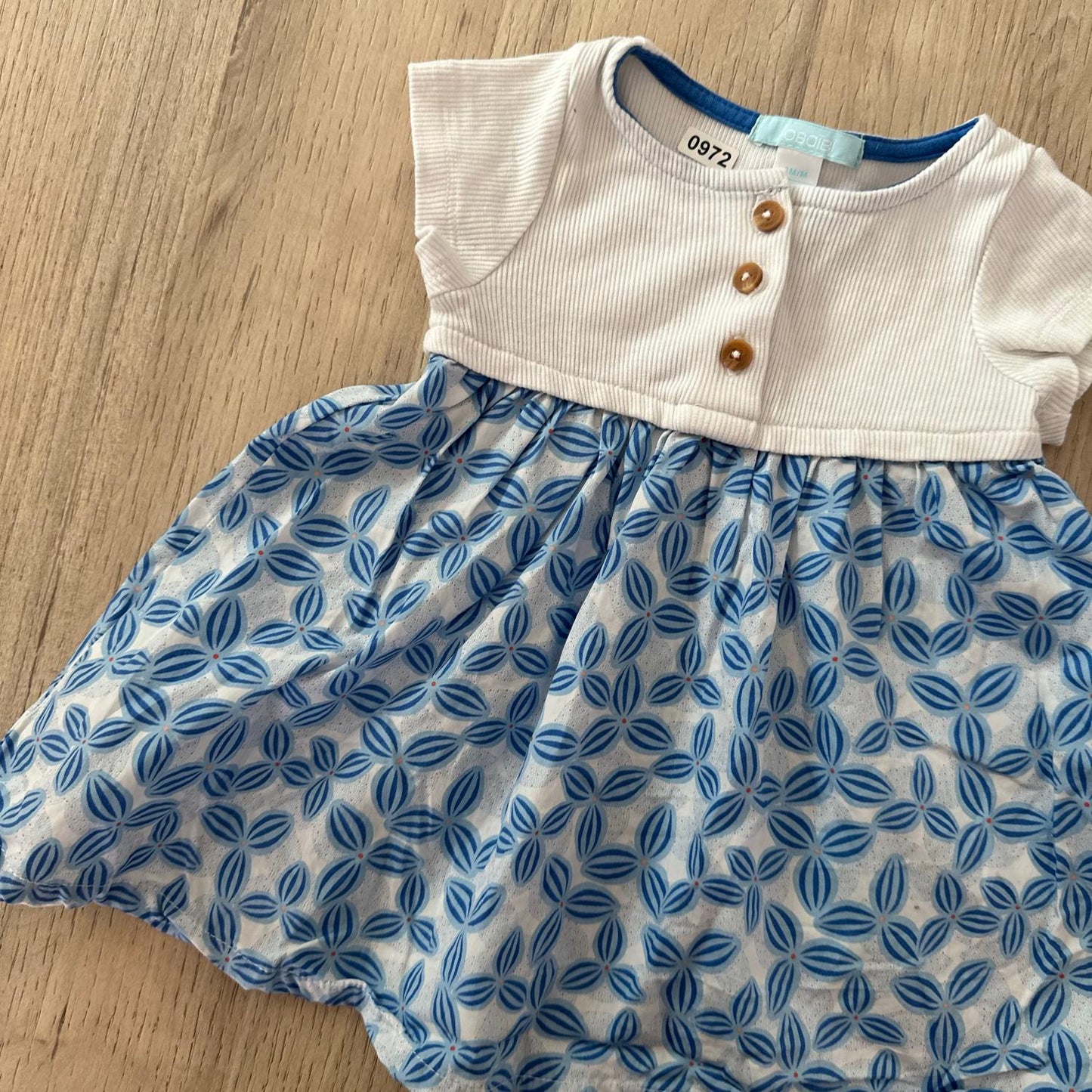 Robe Okaïdi : 3 mois