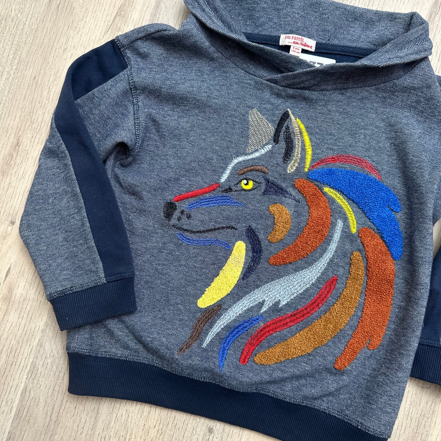 Pull Du Pareil au même : 6 ans