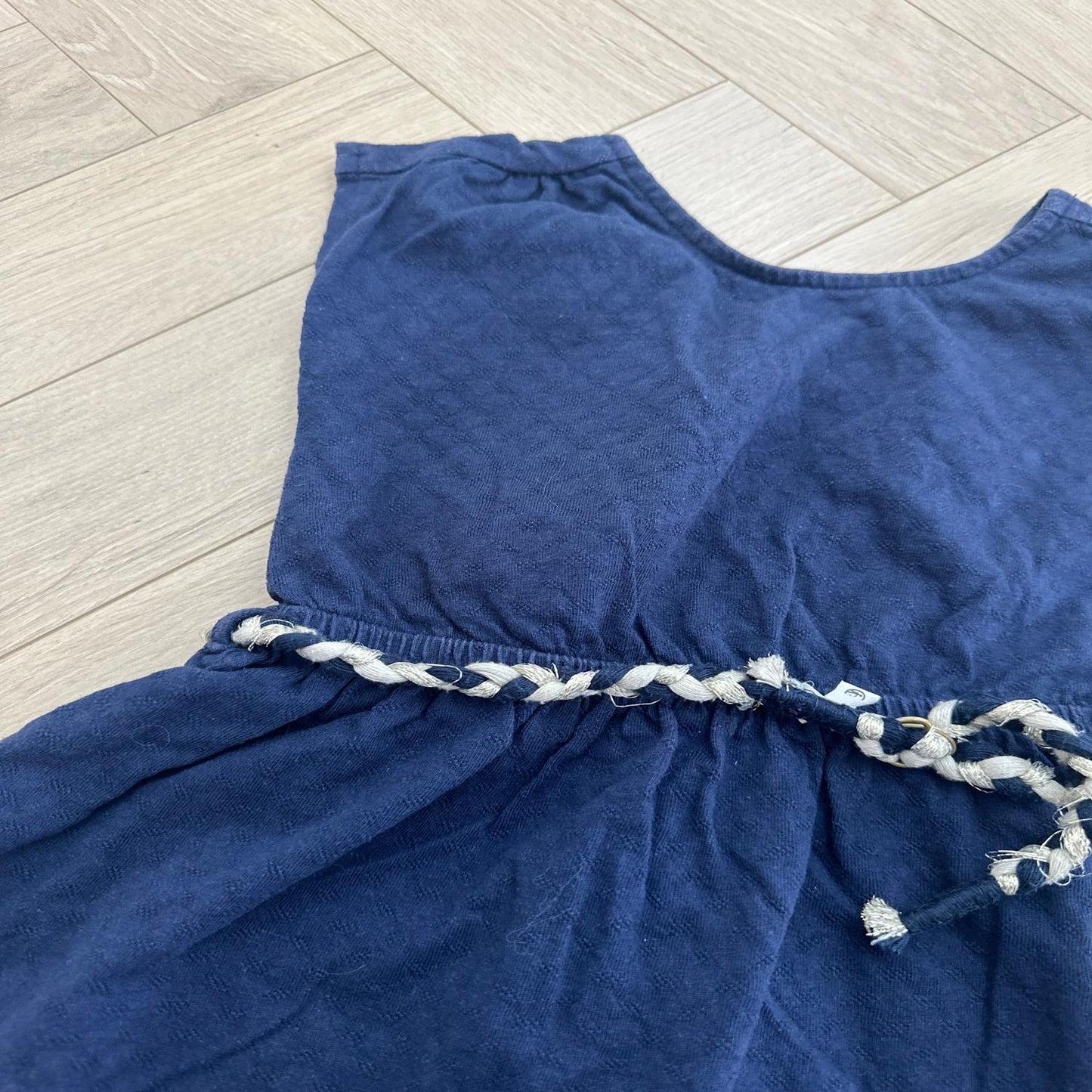 Robe Tape l’œil : 4 ans