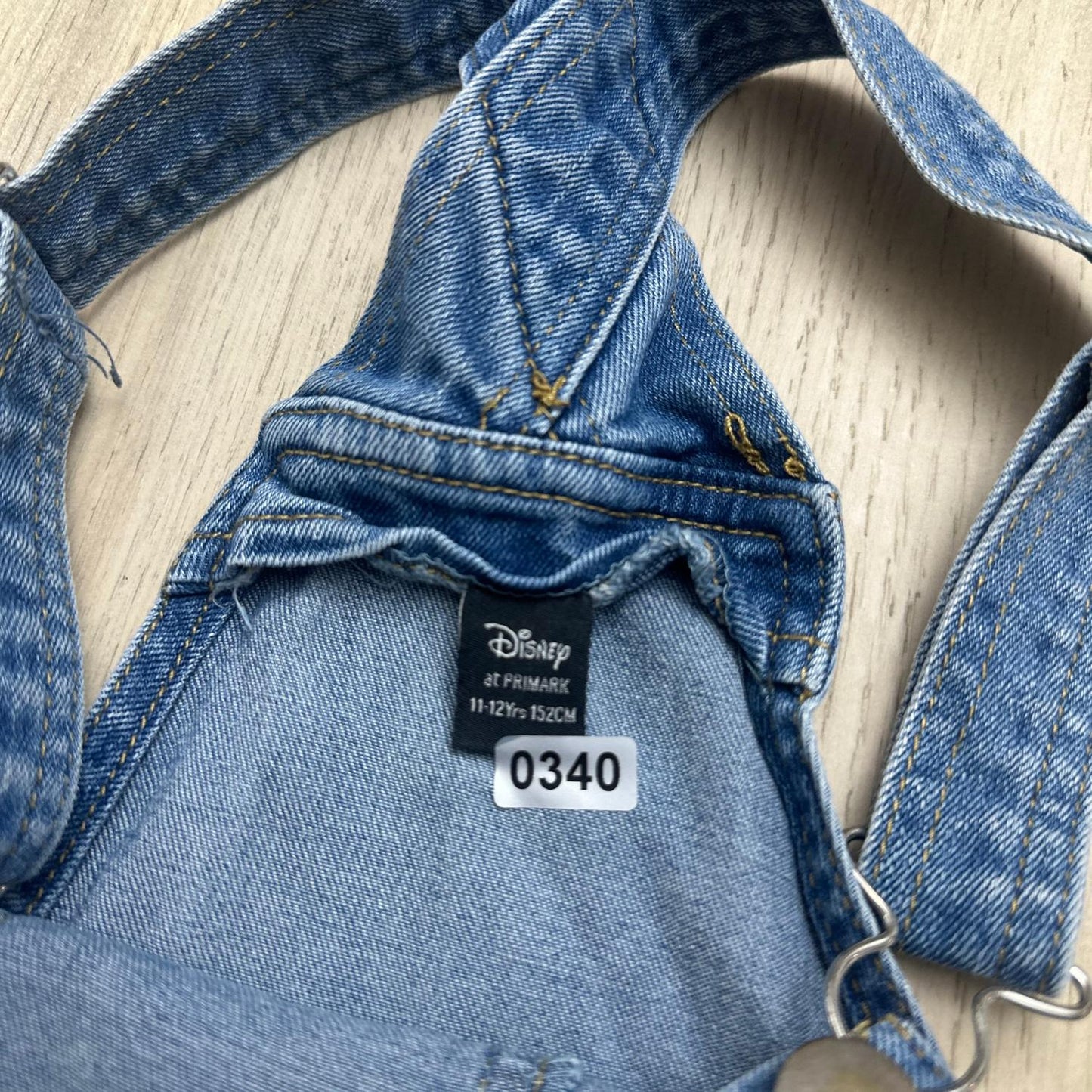 Salopette Disney : 12 ans