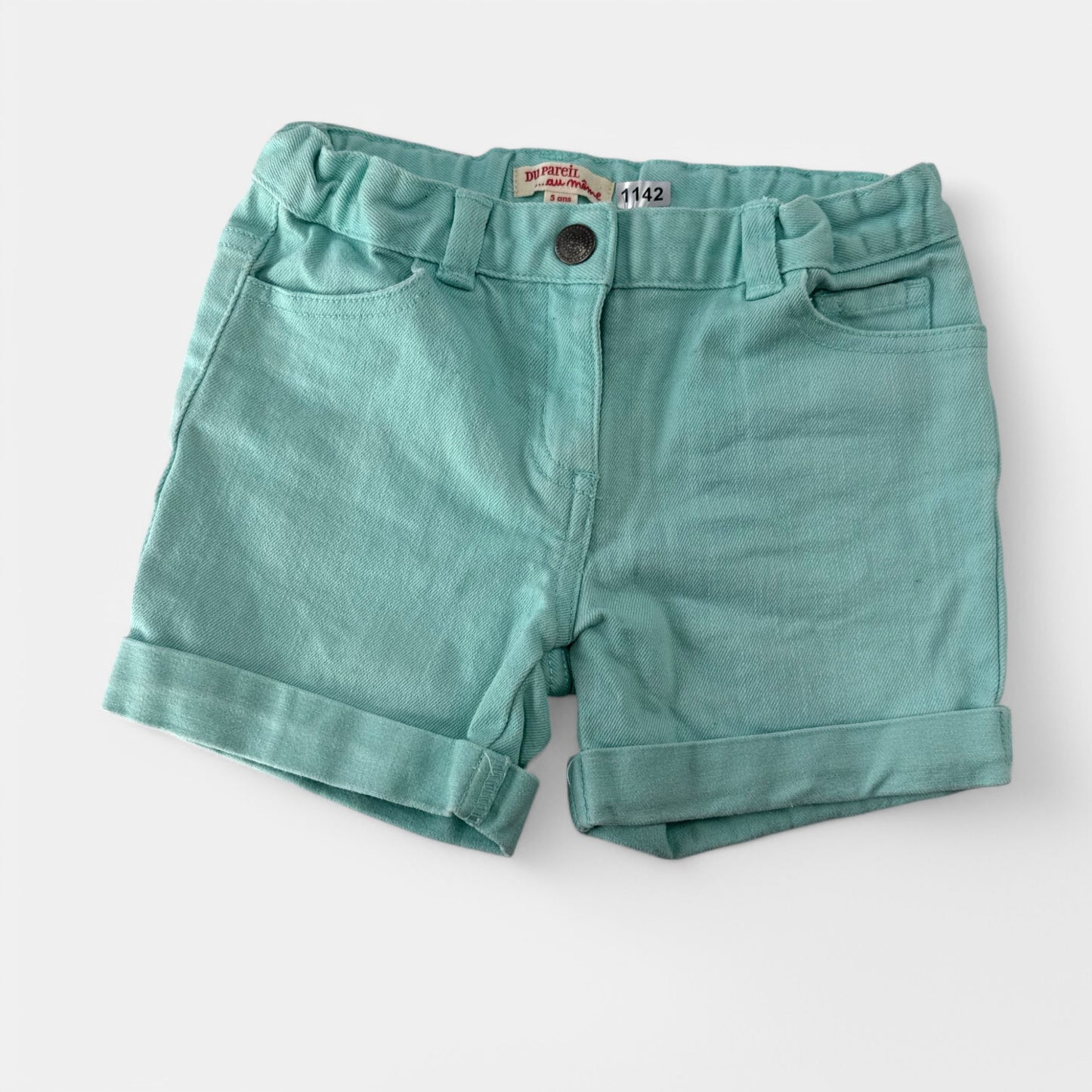Short Du Pareil au même : 5 ans