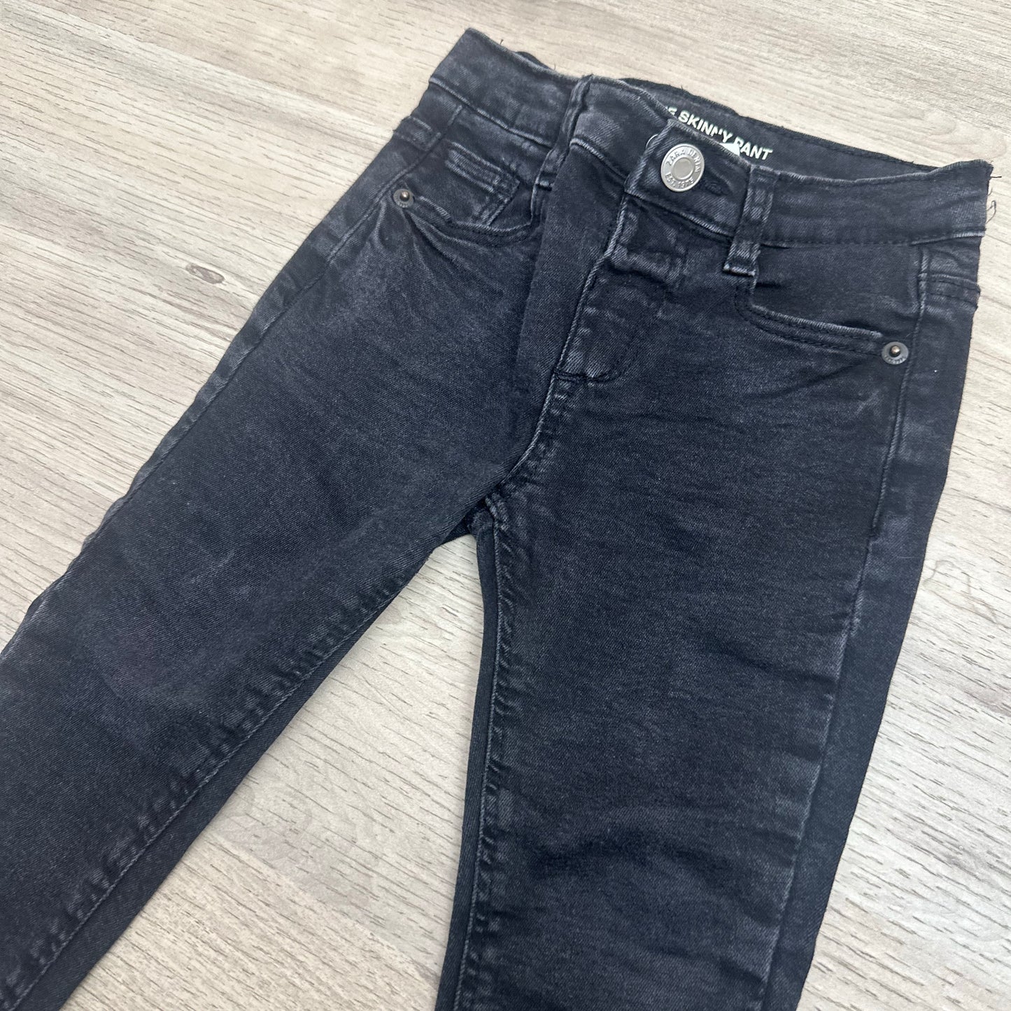 Pantalon Zara : 3 ans
