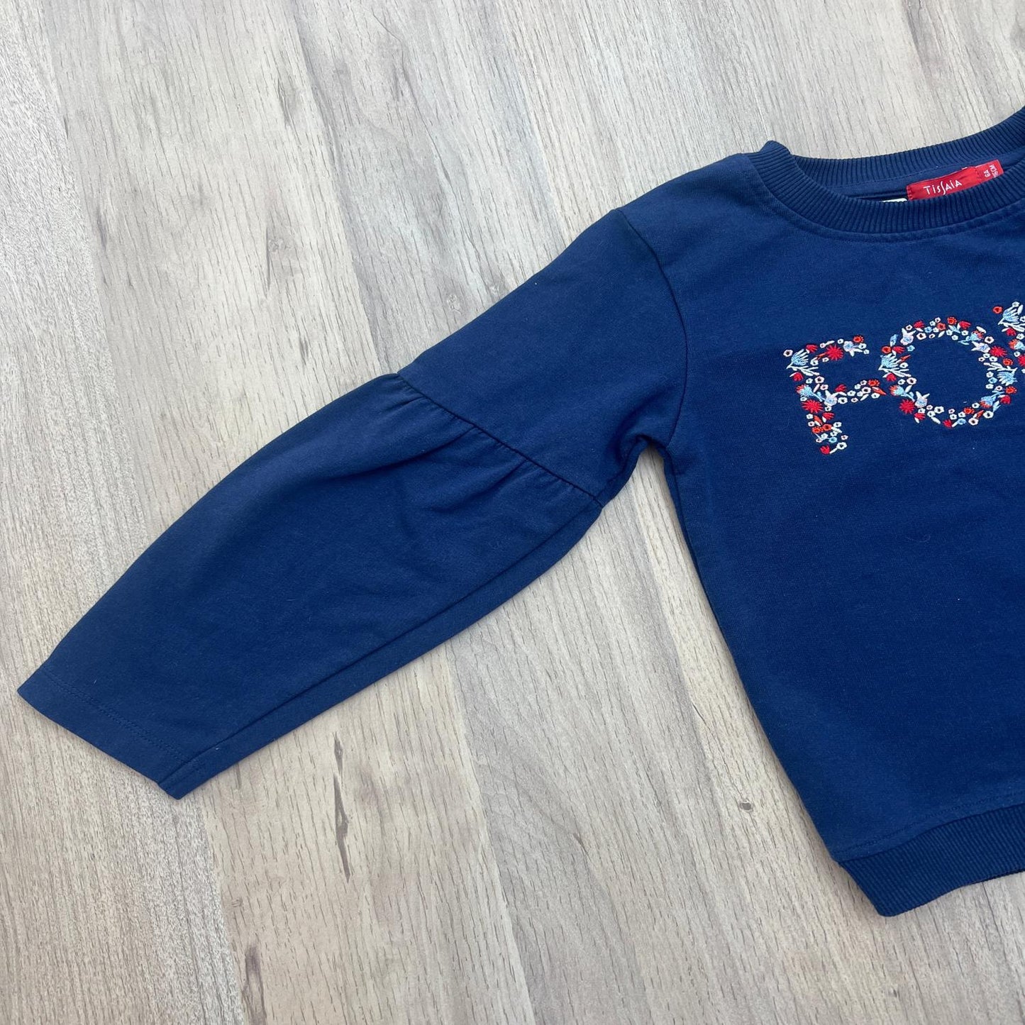 Sweat Tissaia : 6 ans