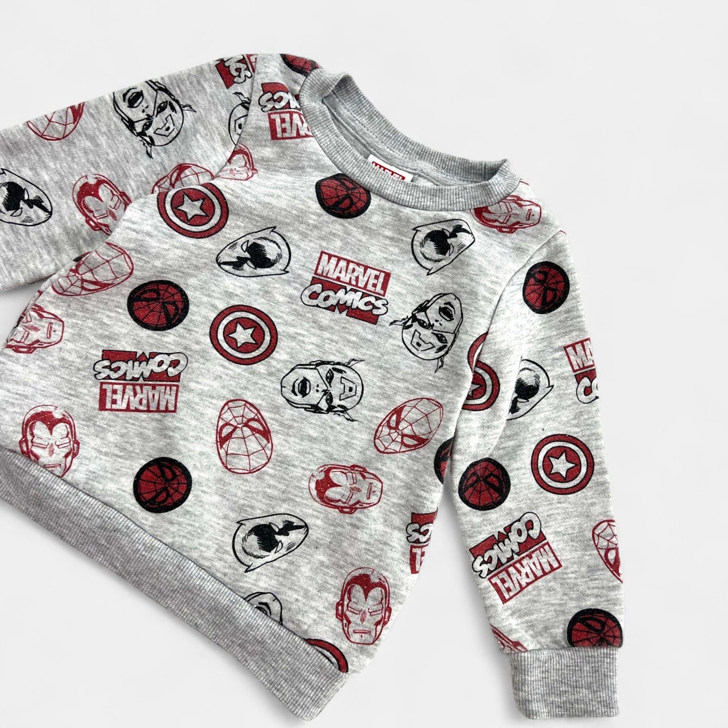 Pull Marvel : 9 mois