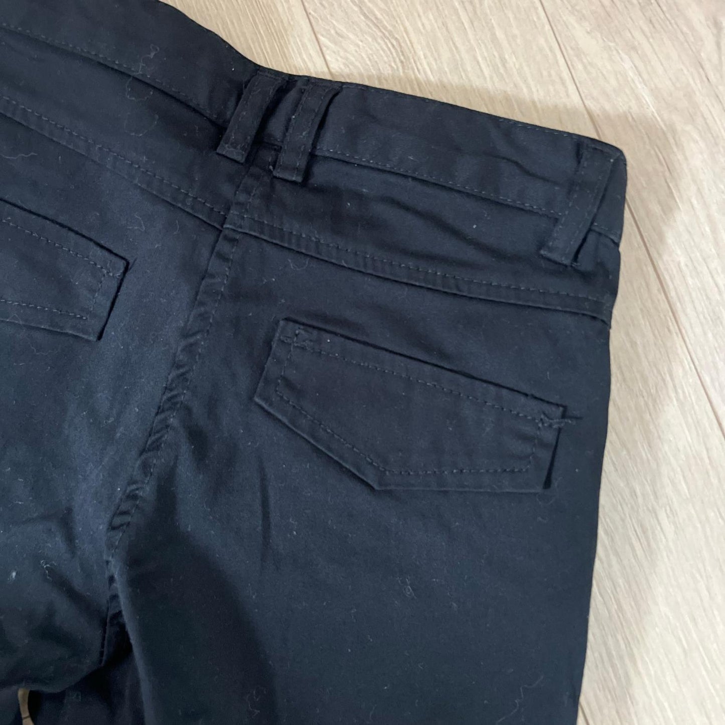 Pantalon court : 8 ans