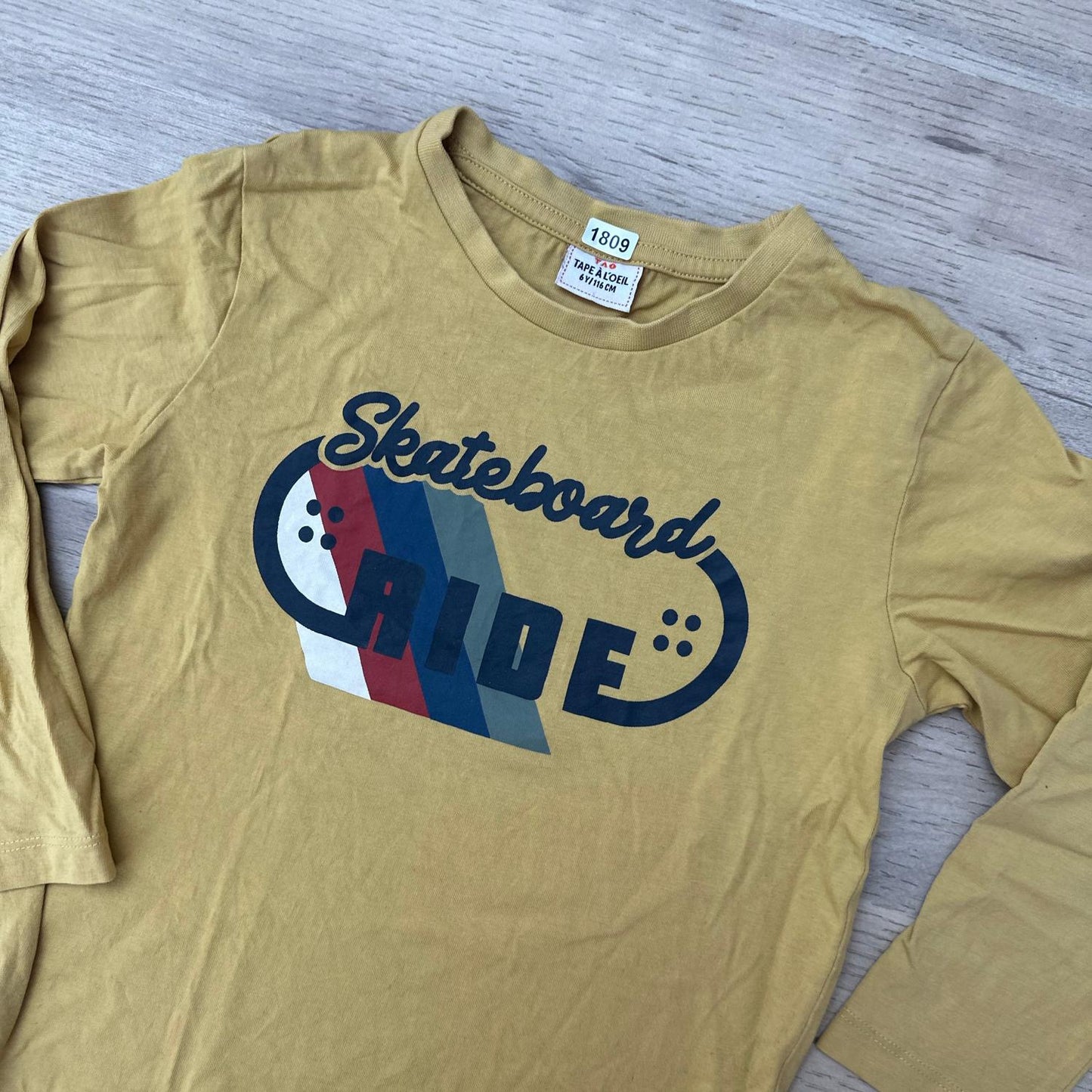 T-Shirt Tape à l'oeil : 6 ans