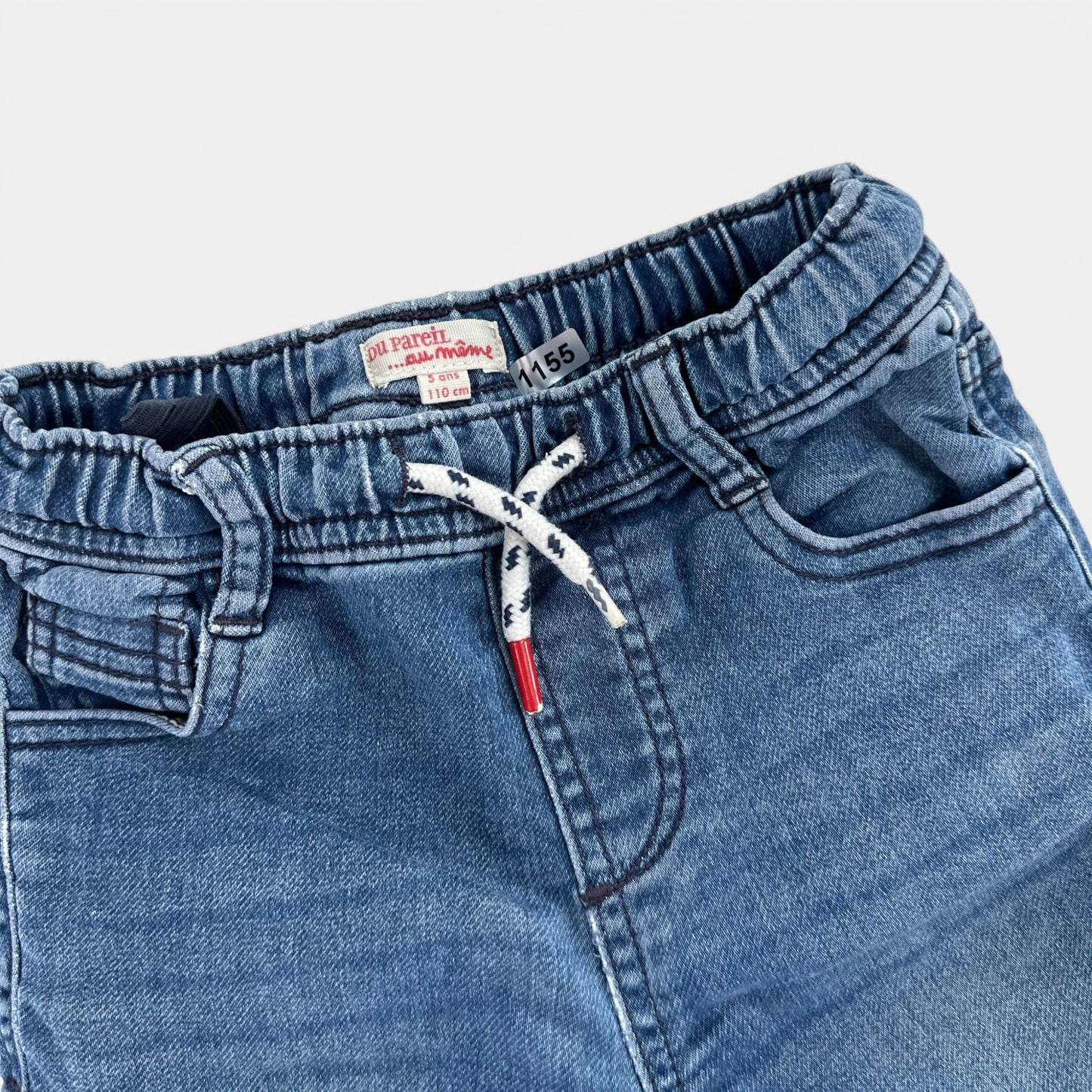 Short Du Pareil au même : 5 ans