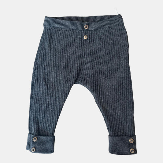 Pantalon C&A : 6 mois