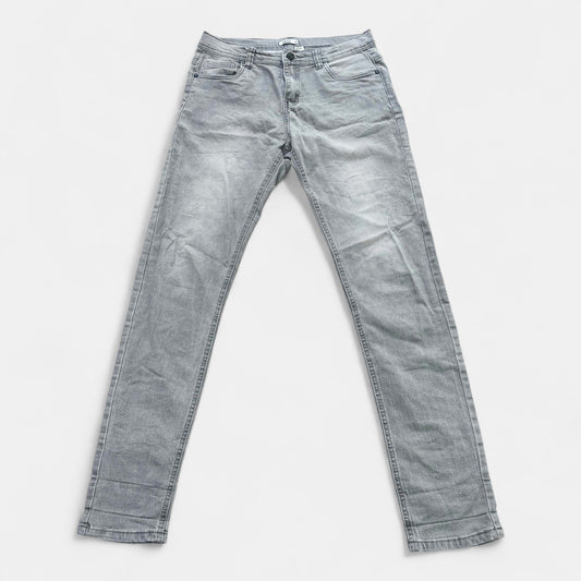 Pantalon Gémo : 16 ans