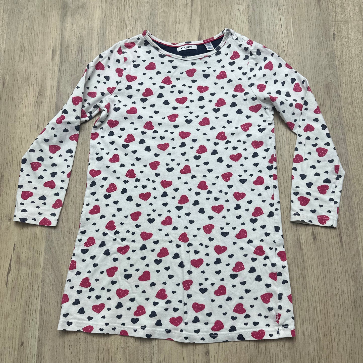 T-Shirt/ chemise de nuit Okaïdi : 8 ans