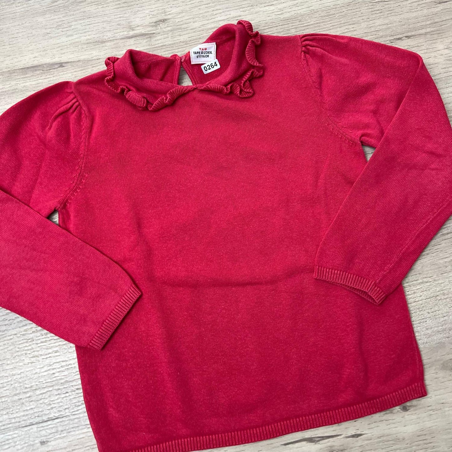 Pull fin Tape à l'oeil : 6 ans