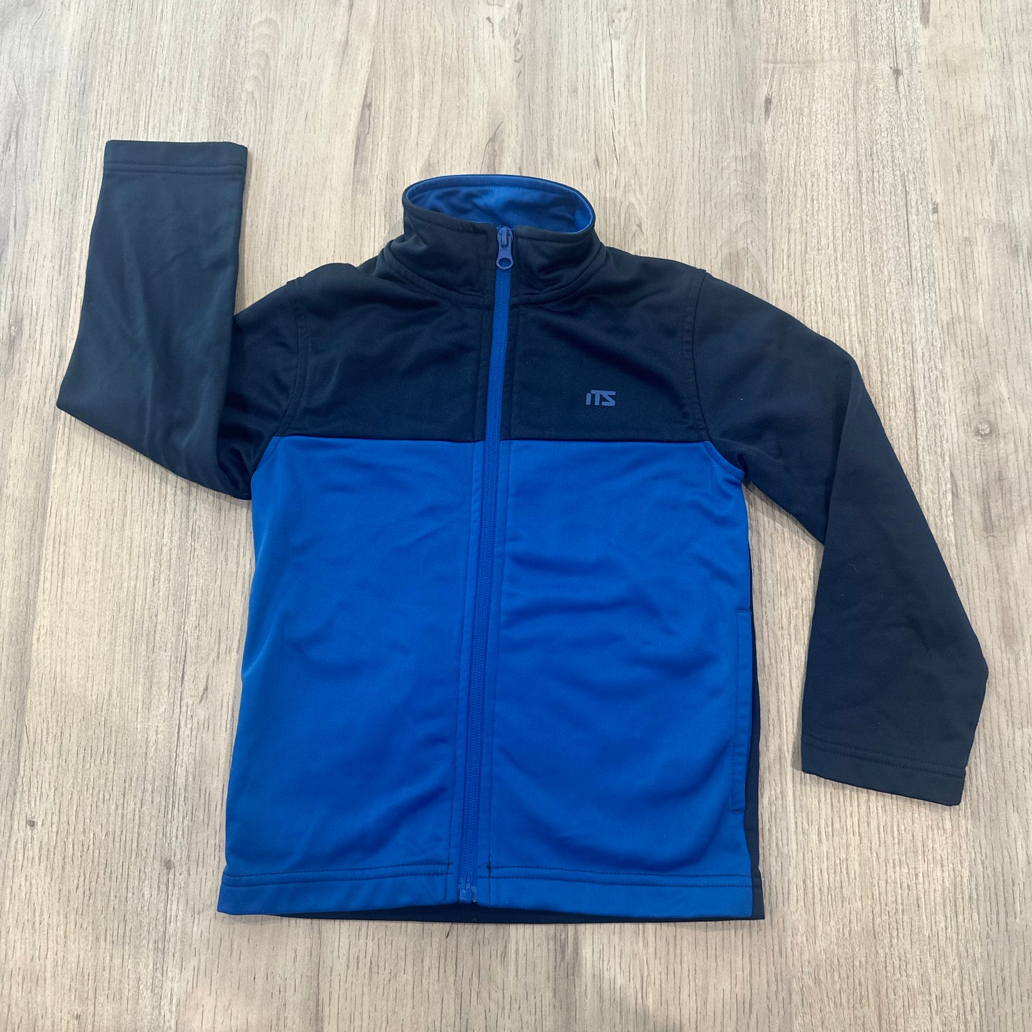 Veste de sport its : 6 ans
