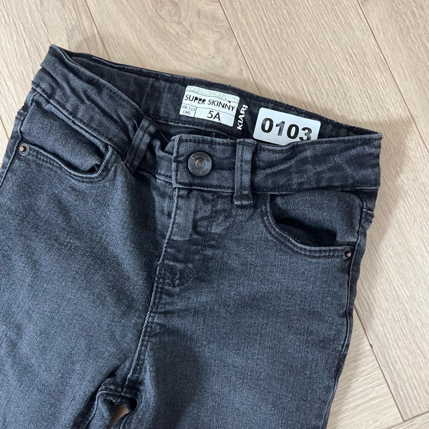 Pantalon Super Skinny Kiabi : 5 ans