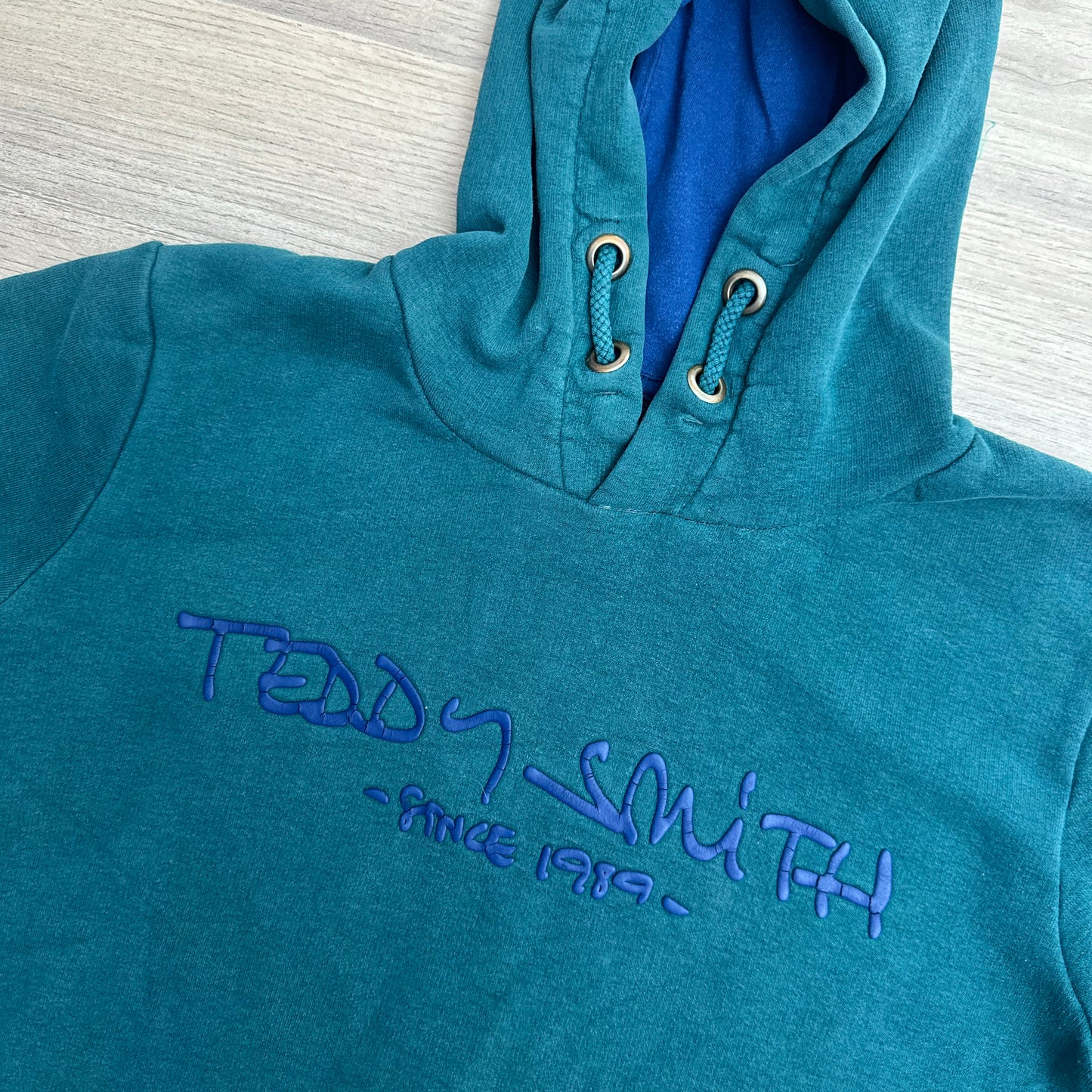 Pull Teddy Smith : 14 ans