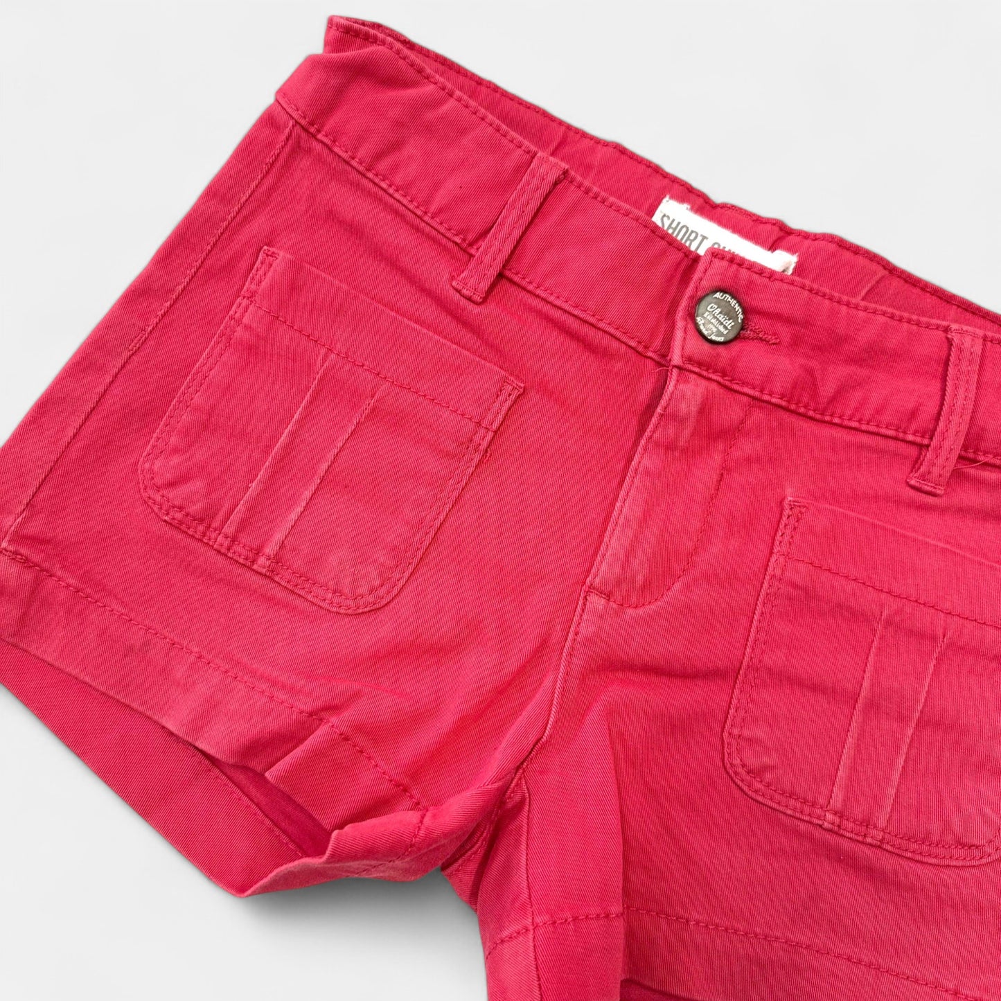 Short Okaïdi : 8 ans