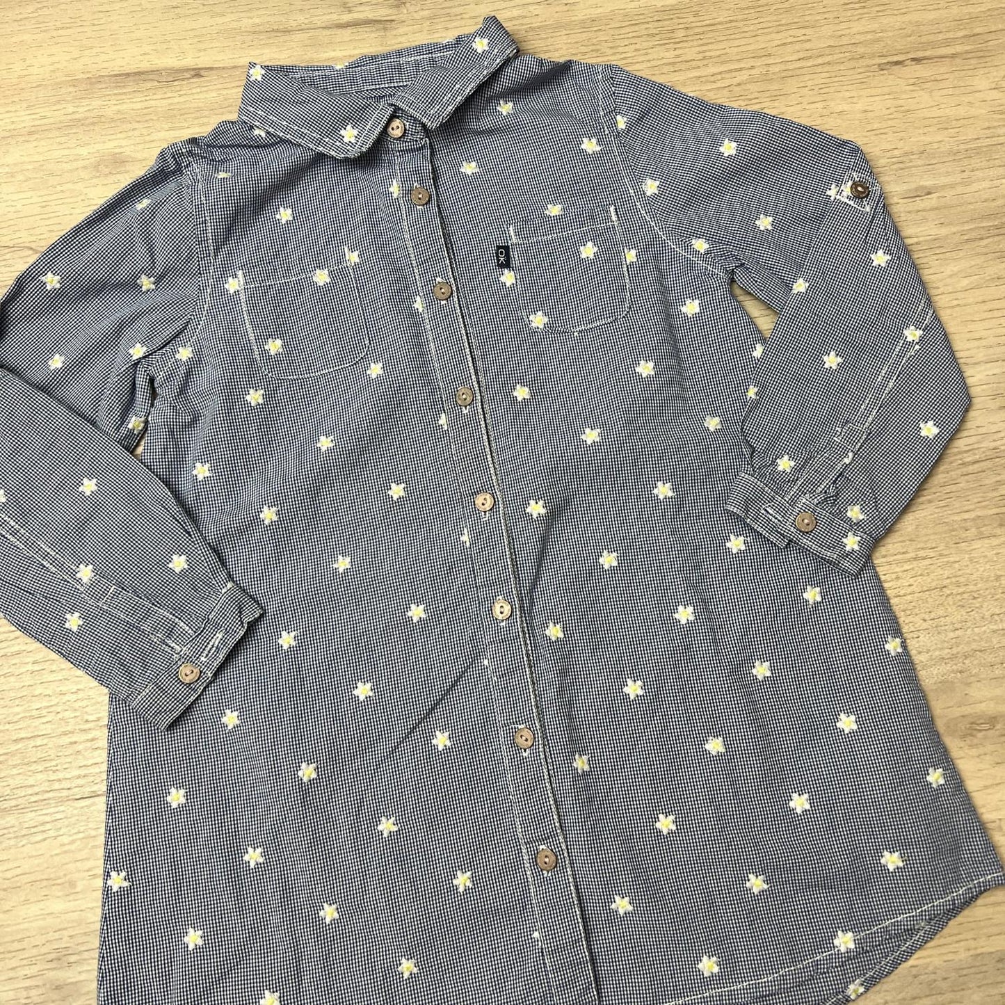 Chemise Okaïdi : 4 ans