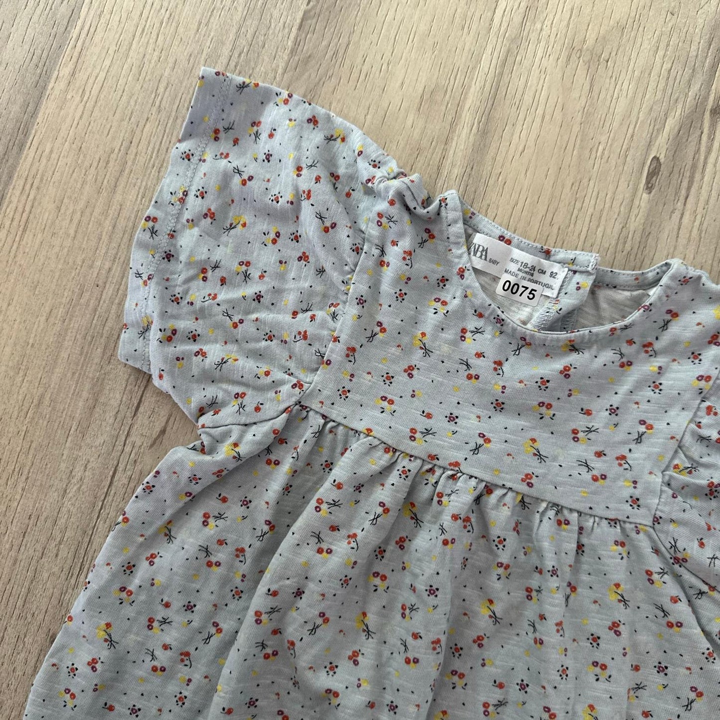 T-Shirt Zara : 24 mois