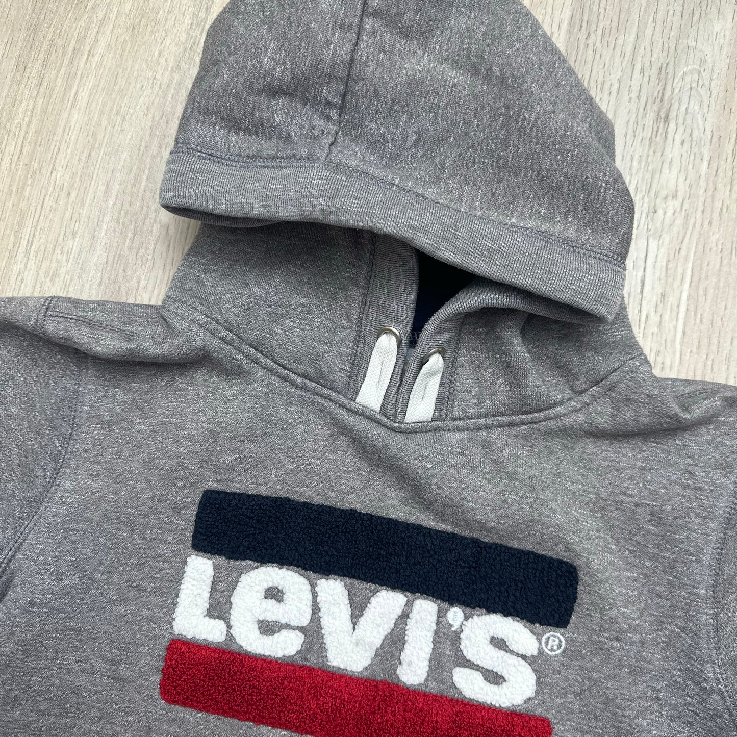 Pull Levis : 12 ans