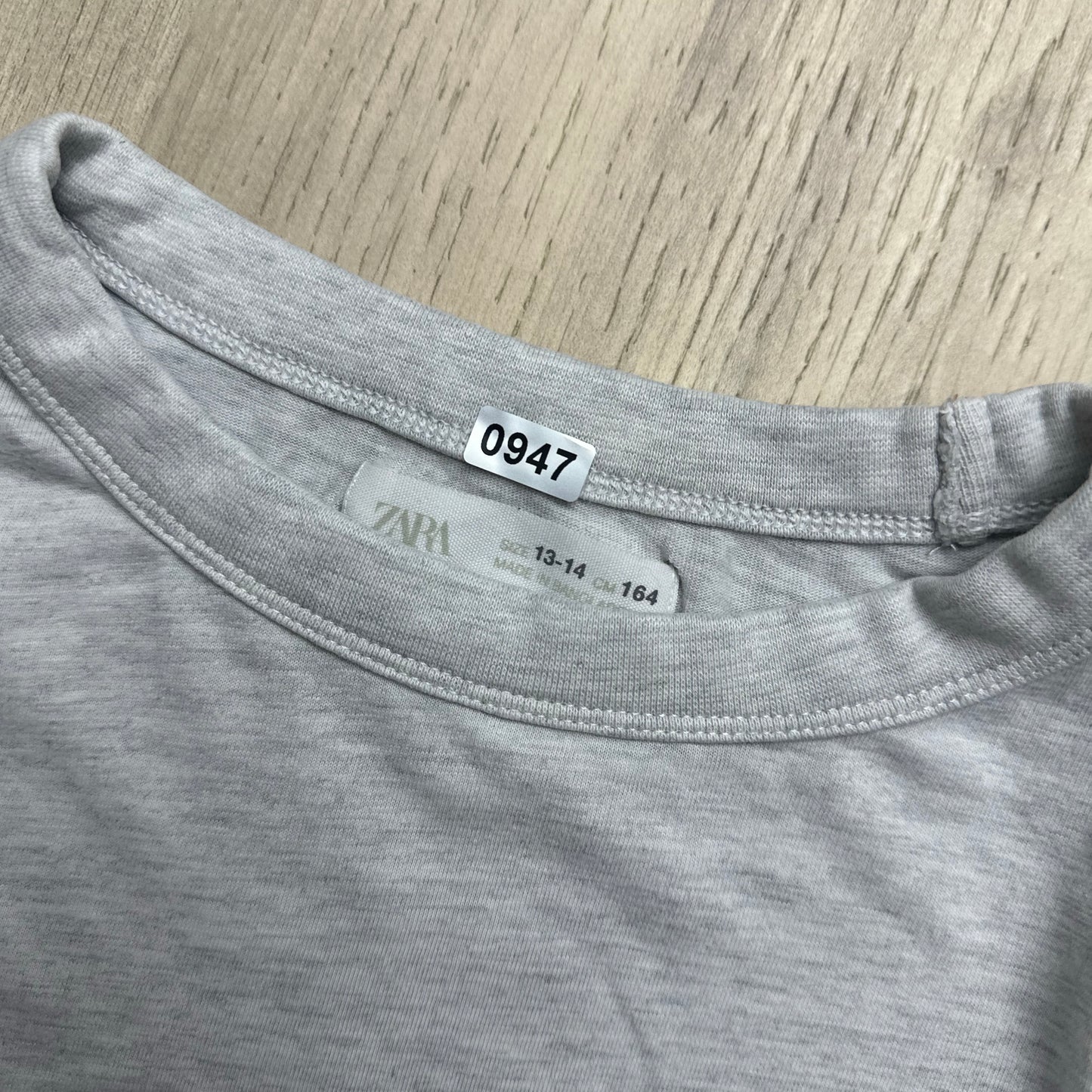 T-Shirt Zara : 14 ans