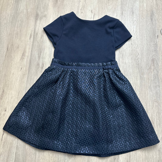 Robe Okaïdi : 8 ans