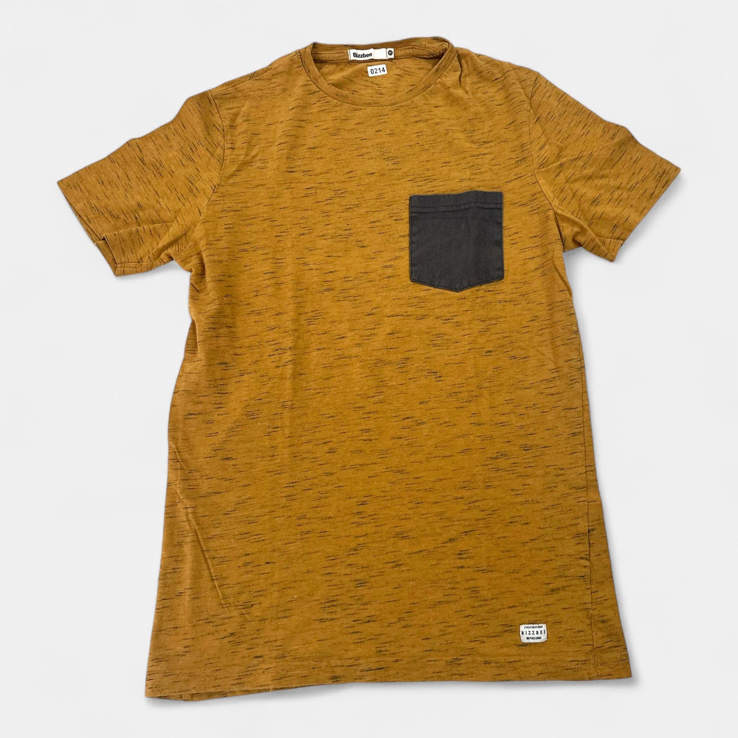 T-Shirt Bizzbee : 16 ans