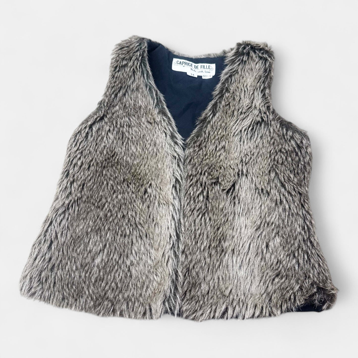 Gilet poil caprice de fille : 14 ans