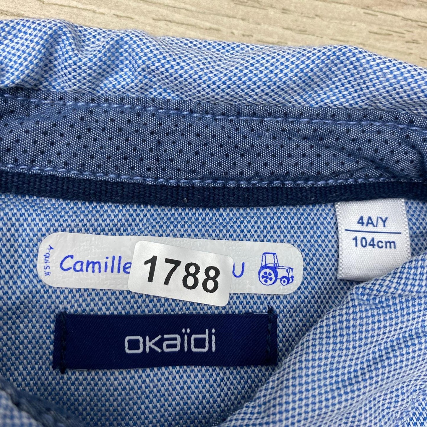 Chemise Okaïdi : 4 ans