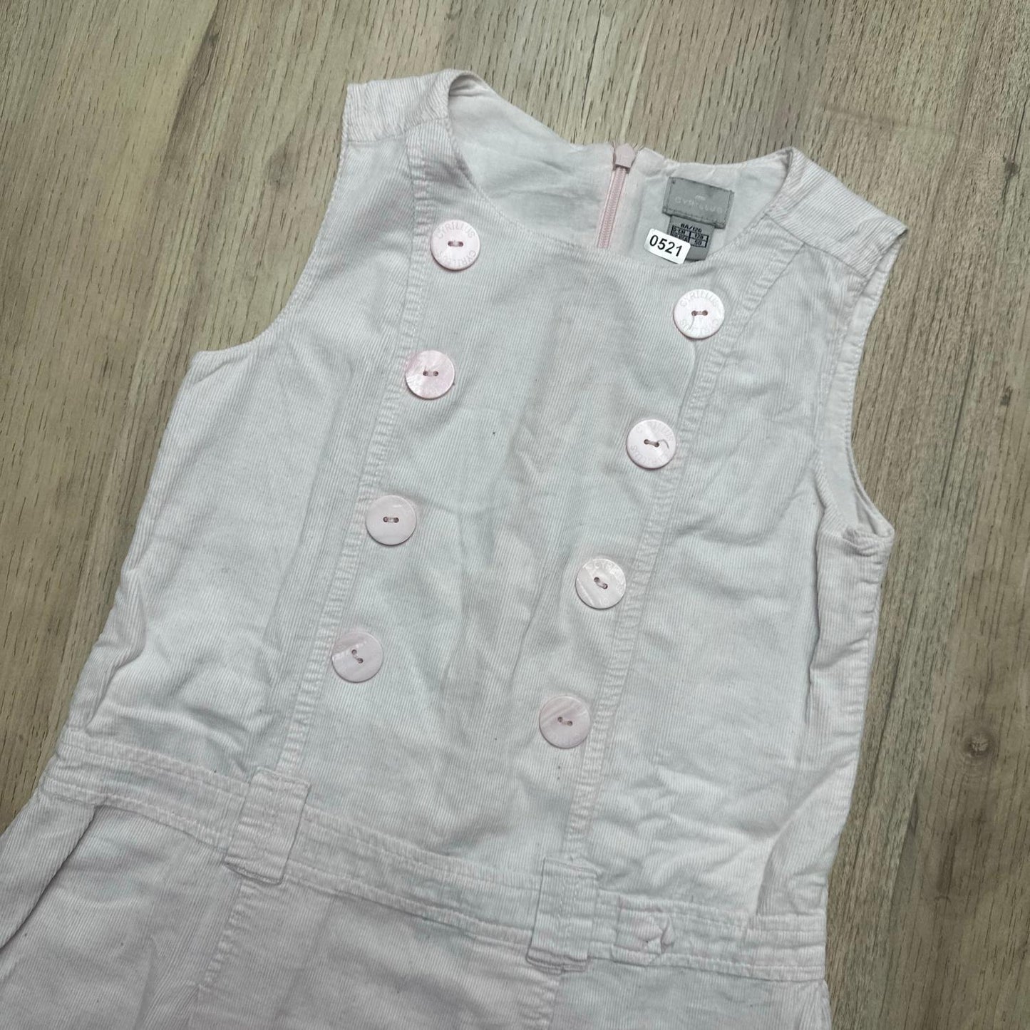 Robe Cyrillus : 8 ans