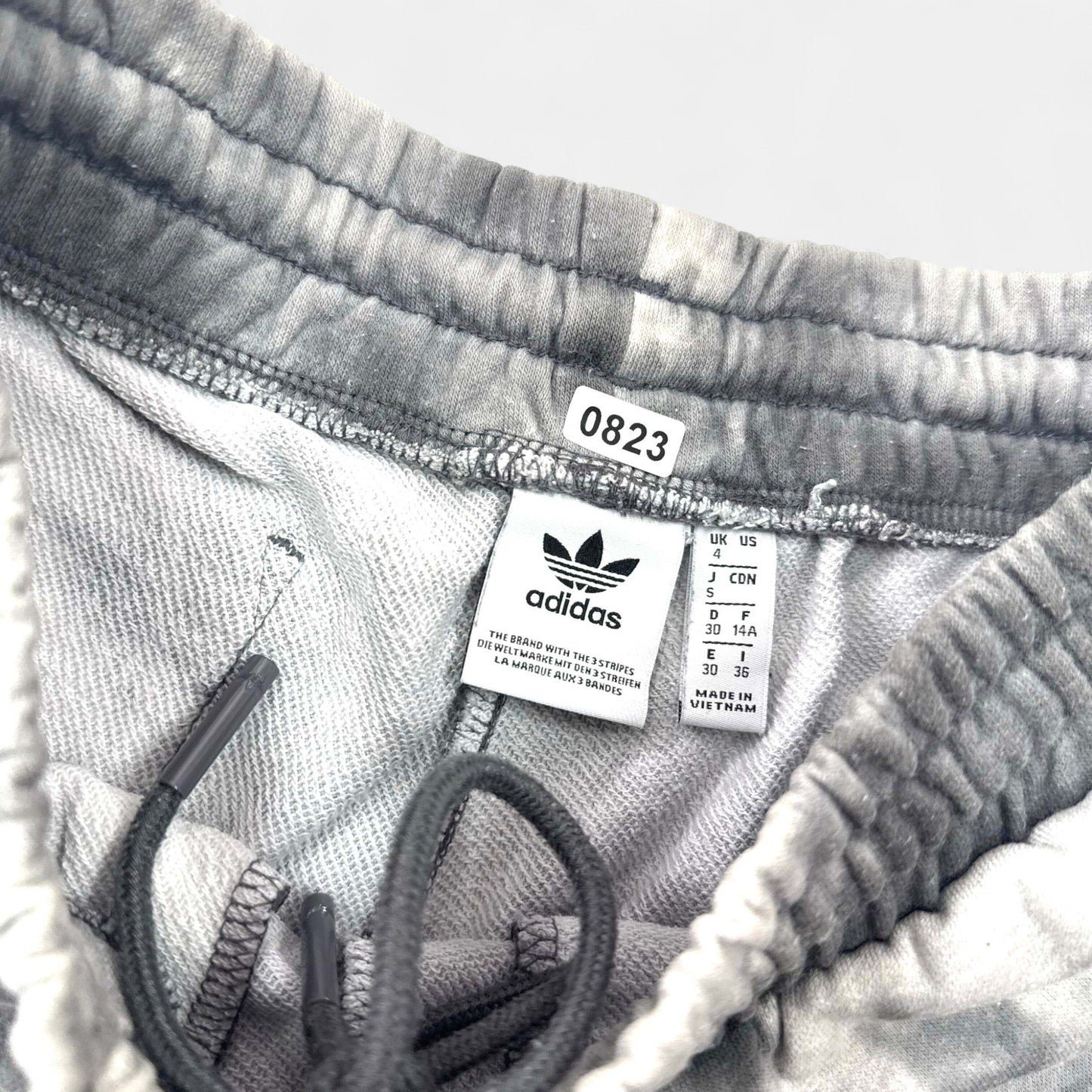 Short Adidas : 14 ans
