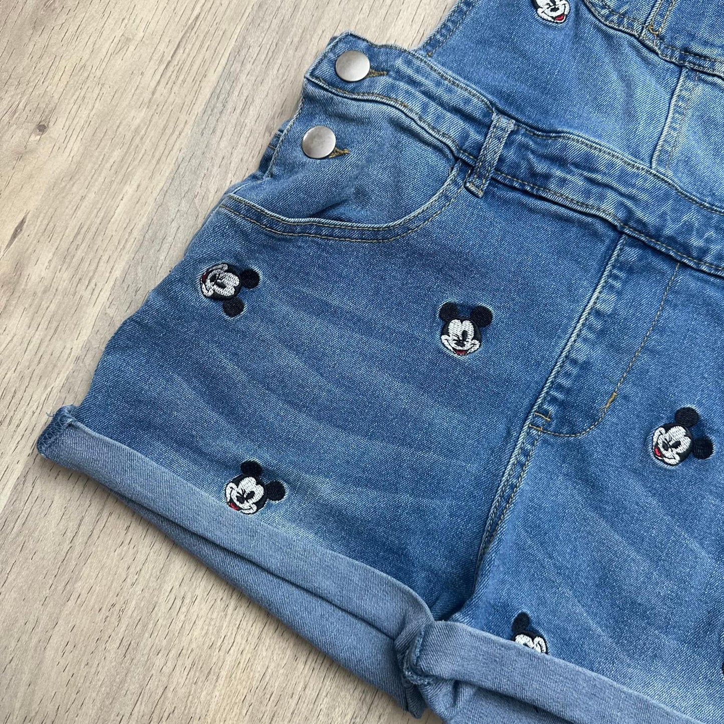 Salopette Disney : 12 ans