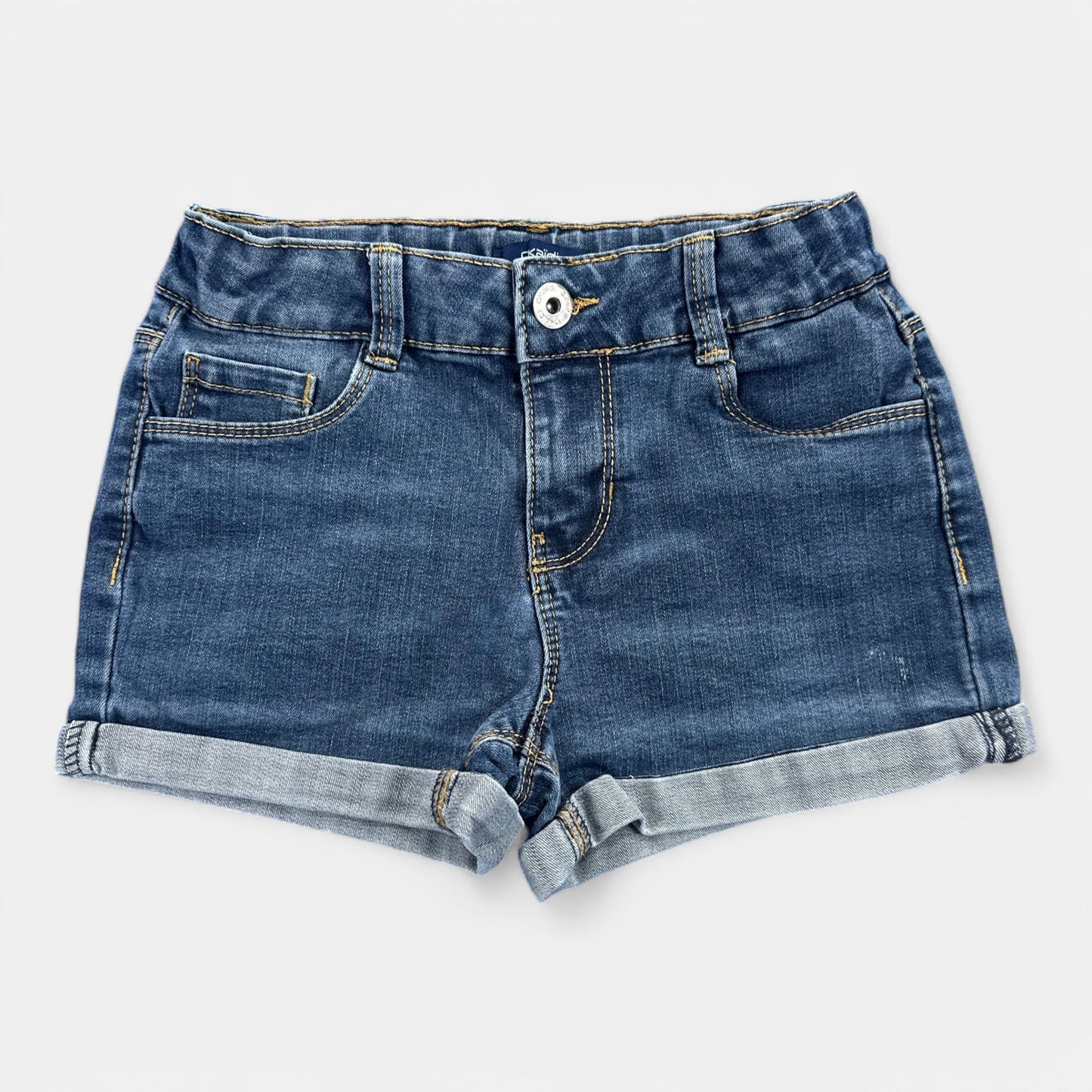 Short Okaïdi : 8 ans