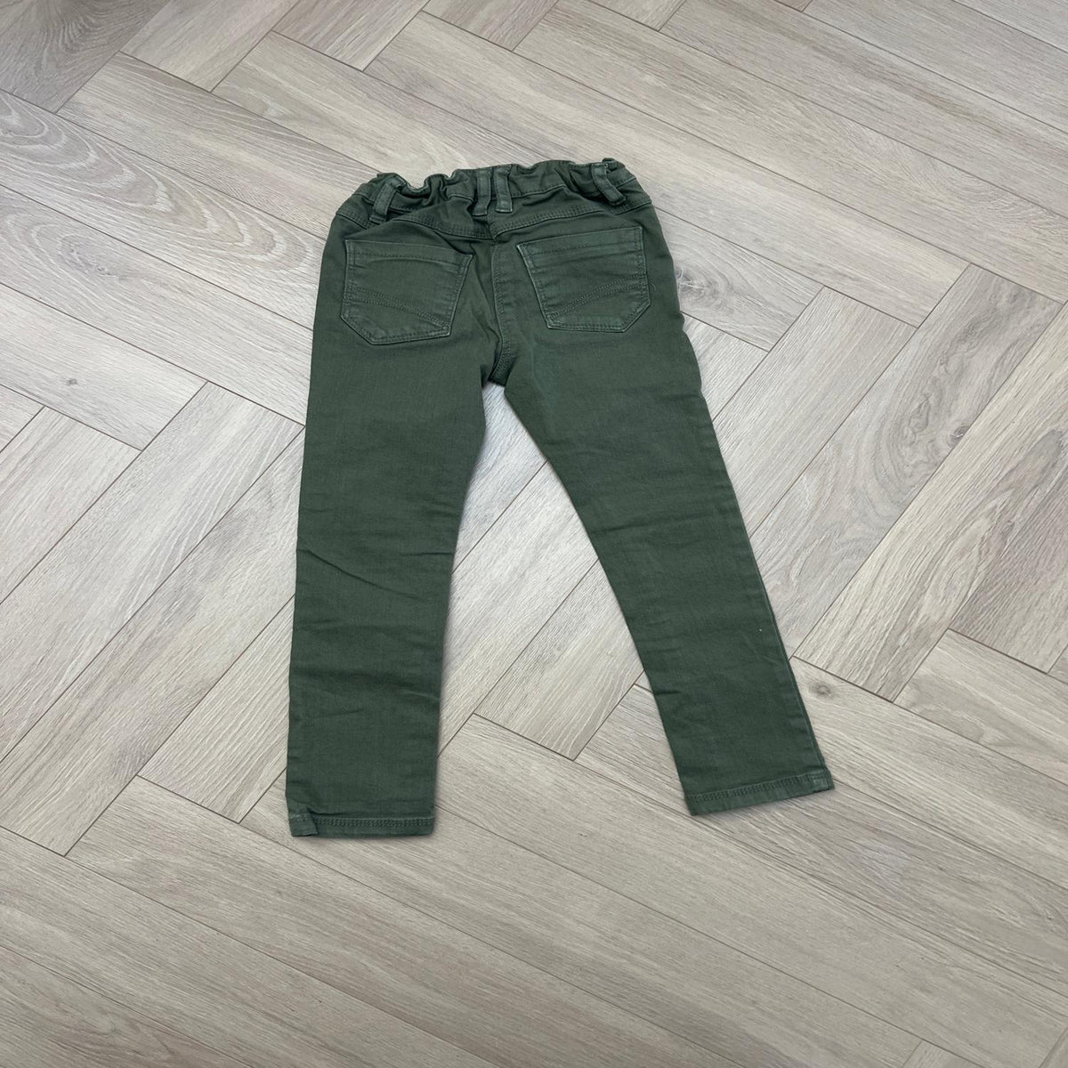 Pantalon Tape à l’œil : 5 ans