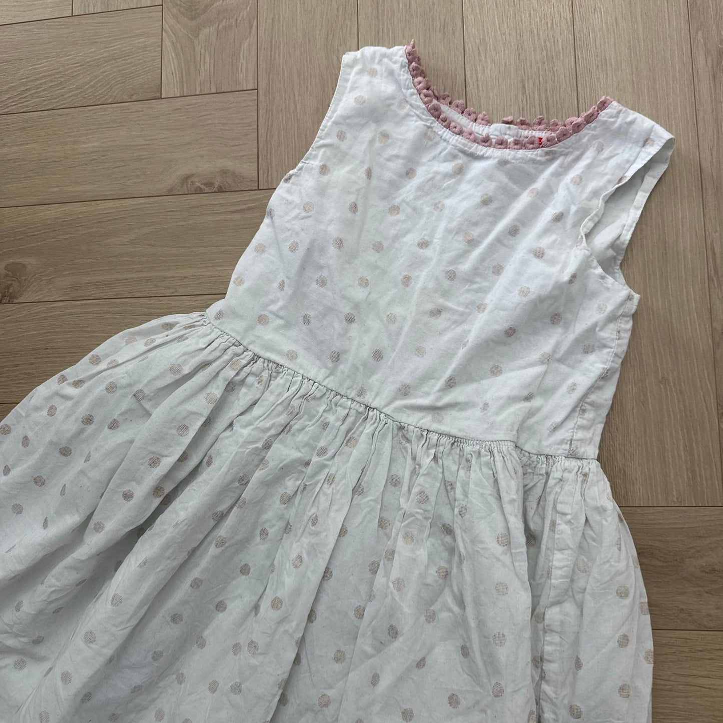 Robe Tissaia : 8 ans