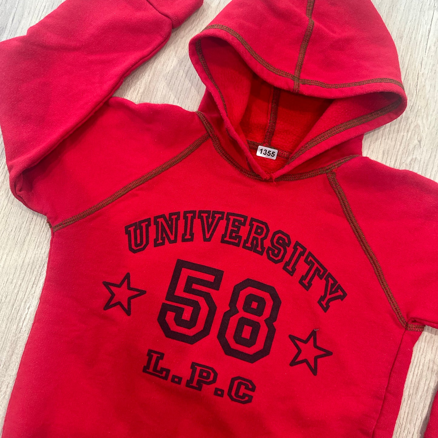 Pull university : 8 ans