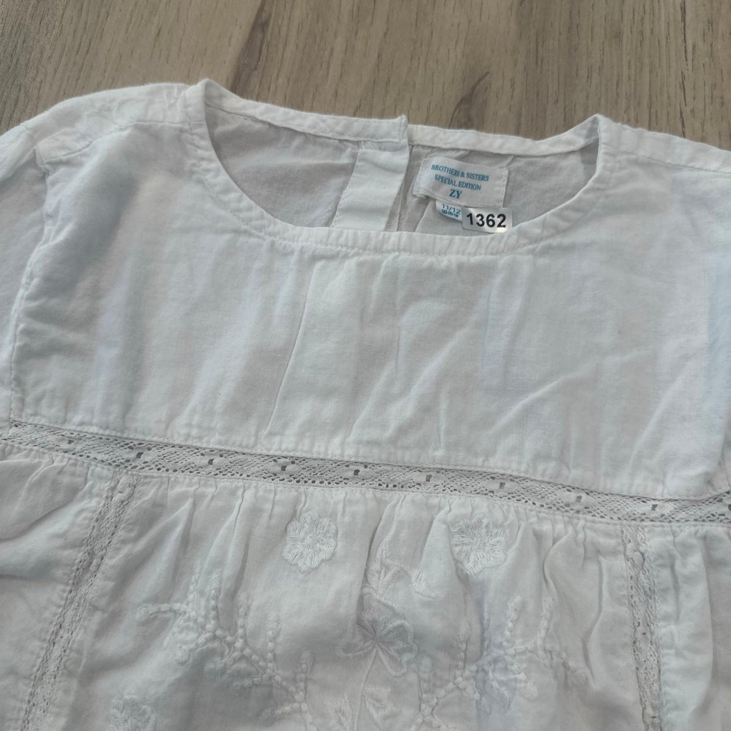 Blouse zy : 11 ans