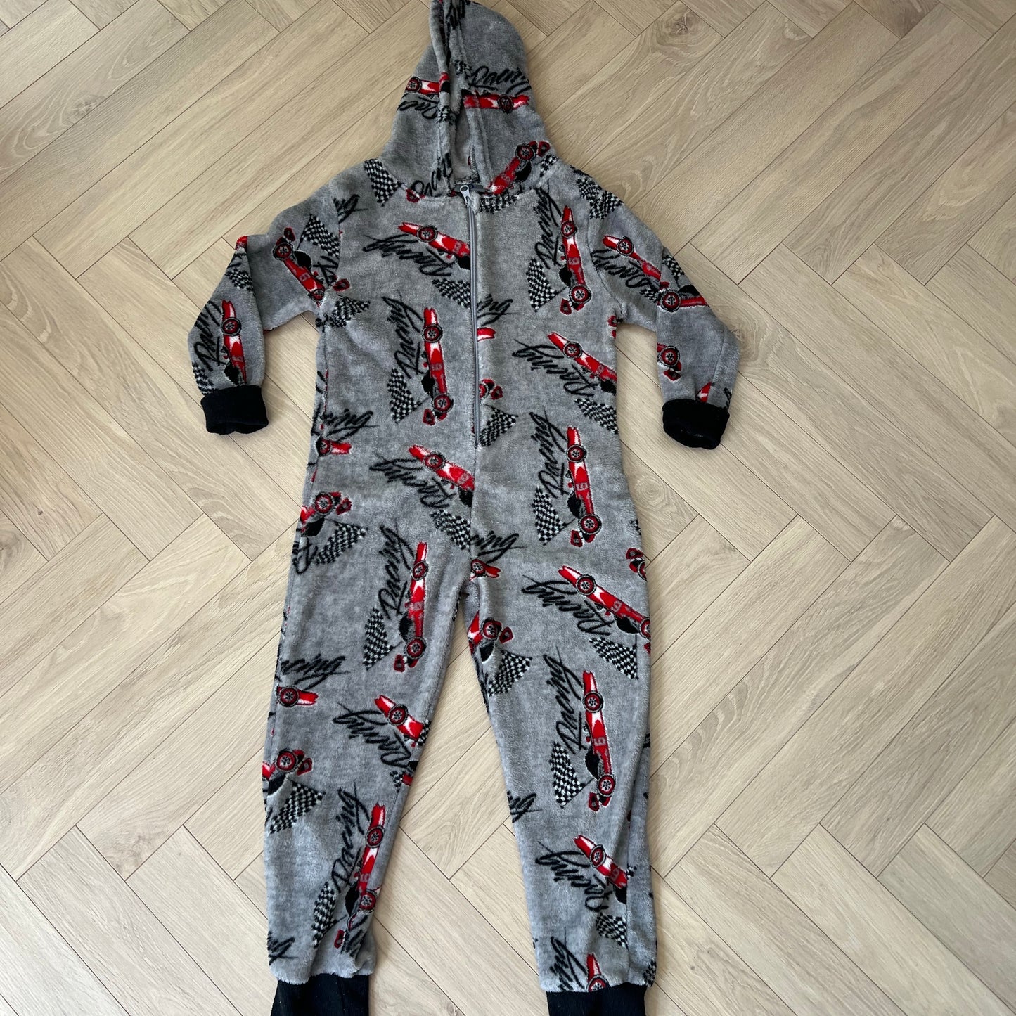 Sur-Pyjama 9th Avenue : 9 ans