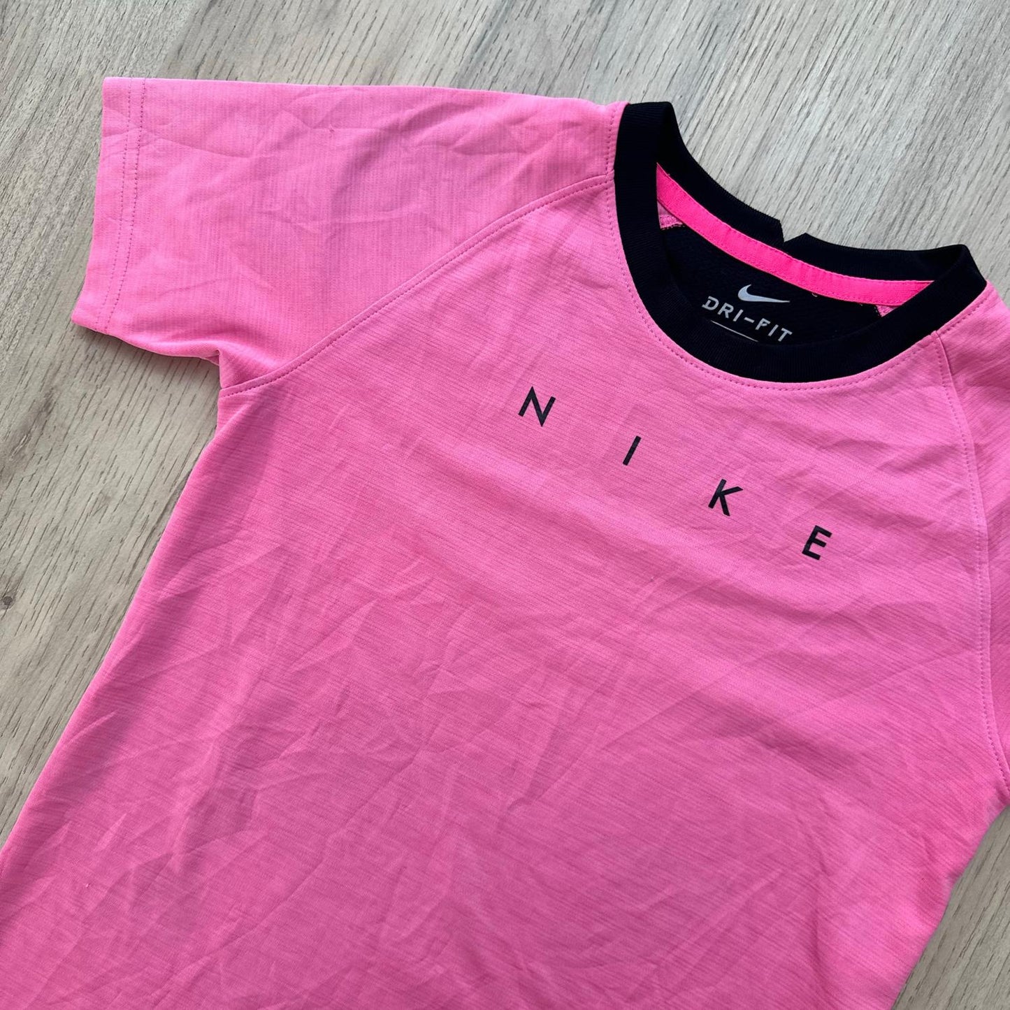 Tenue de sport Nike : 10 ans