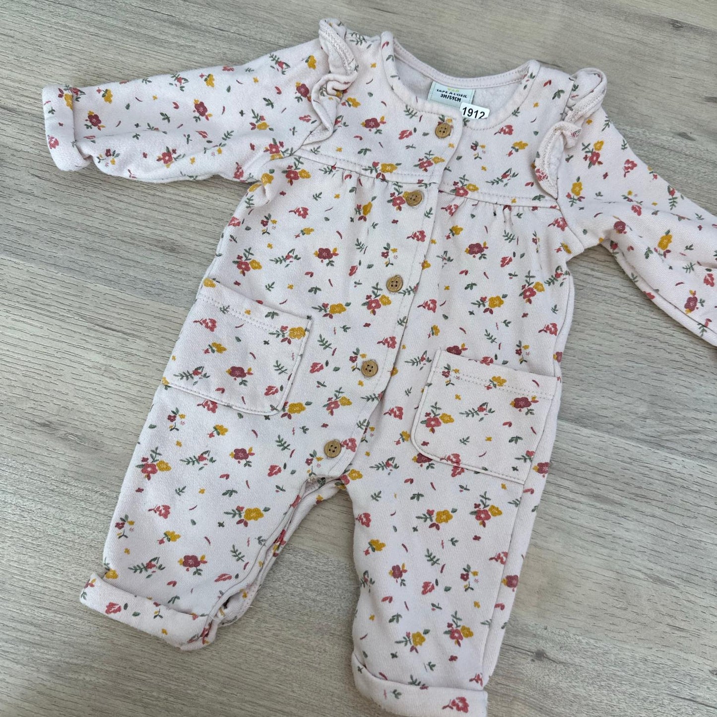 Combinaison Tape à l'oeil : 3 mois