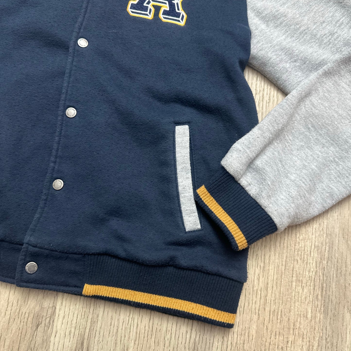 Gilet Gémo : 12 ans