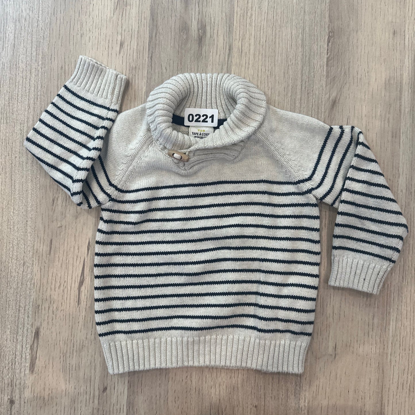 Pull Tape à l'oeil : 18 mois