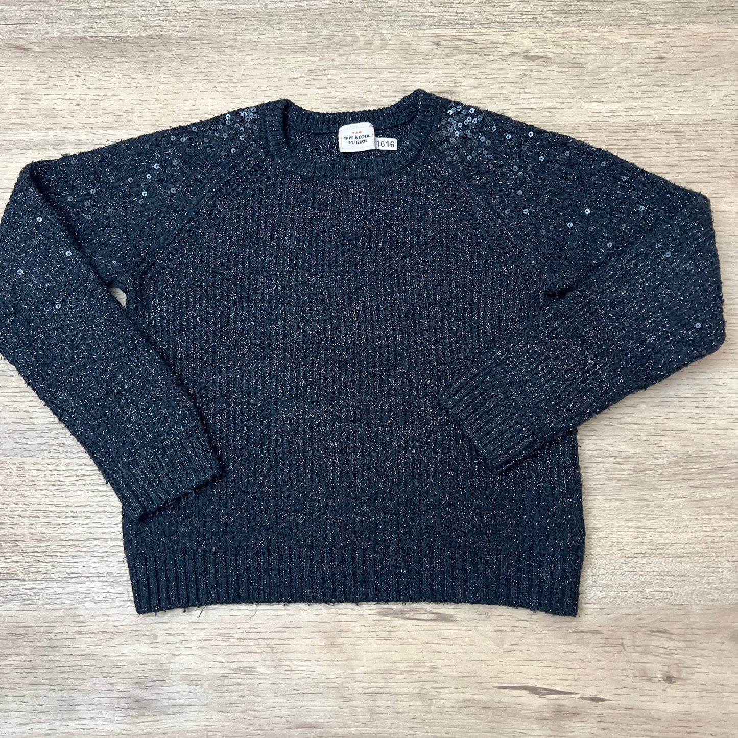 Pull Tape à l'oeil : 8 ans